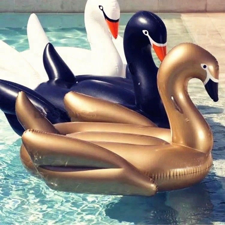 Anello di nuoto gonfiabile nero per le feste Flamingo